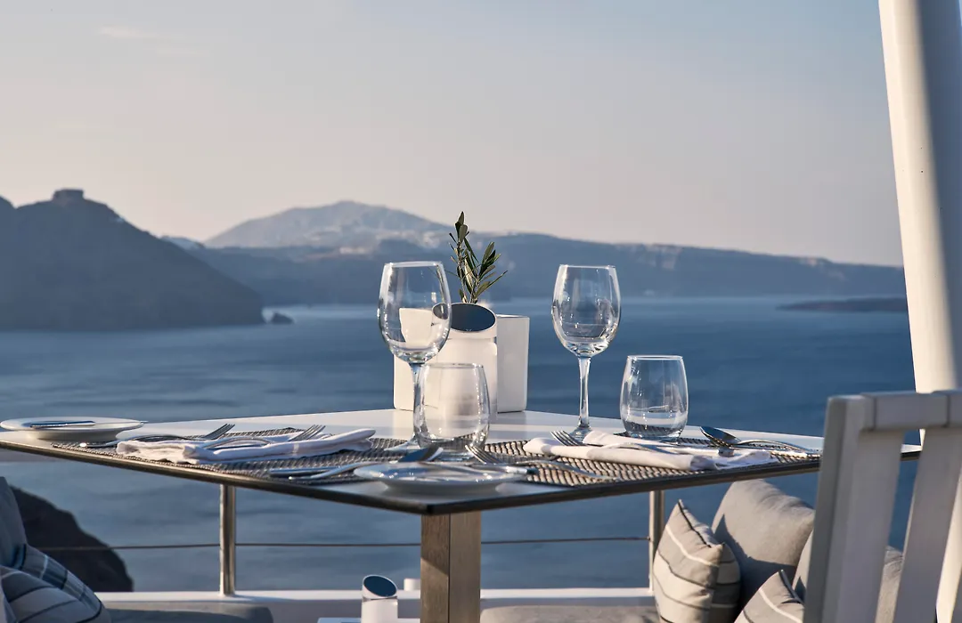 Canaves Oia Suites - Small Luxury Hotels Of The World-1
